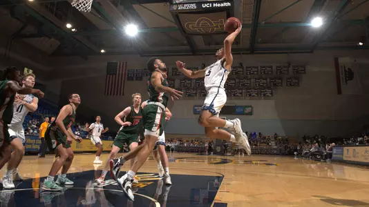 isaiah-lee-uci-mbb-2021-22-laverne-ucd-ucr