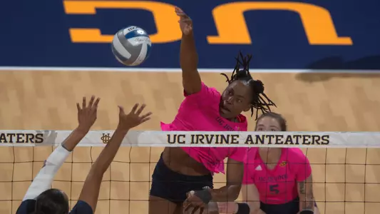 UCI vs CSUF Women's Volleyball