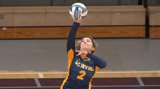 UC Irvine women's volleyball team to a 3-0 victory over CSU Bakersfield