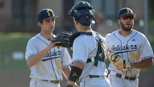 nick-pinto-jacob-castro-uci-bsb-2021-2022-stanford-louisiana