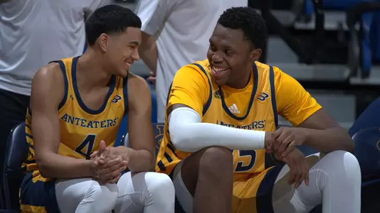 andre-henry-emmanuel-tshimanga-uci-mbb-2022-csub-ucd-ucr