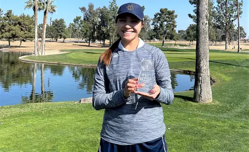 Sienna-Lyford-WGolf-2021-22