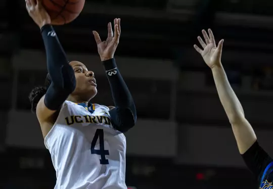 kayla-williams-wbb-2022-anteater-of-the-week