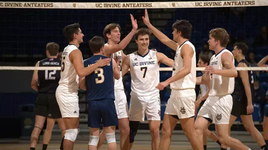 MVB-2022-Team-Celebrate