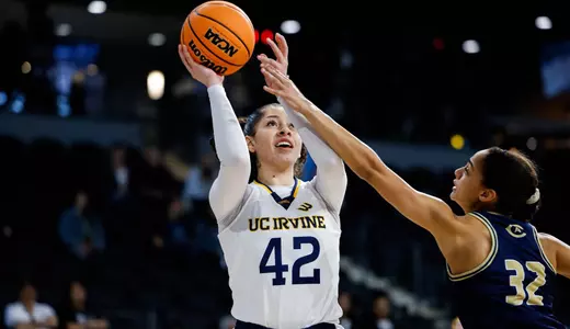 naomi-hunt-wbb-2022-ucd-bwt