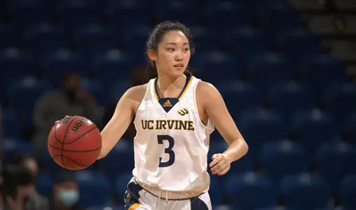 nikki-tom-wbb-2022-action