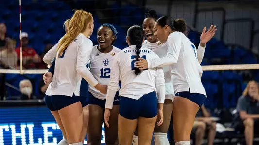 WVB-2022-Team-Celebrate