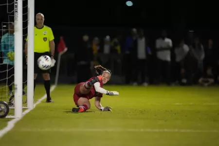 Glo-Hinojosa-2023-wsoc-long-beach