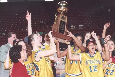 1995-wbb-big-west-champs-2
