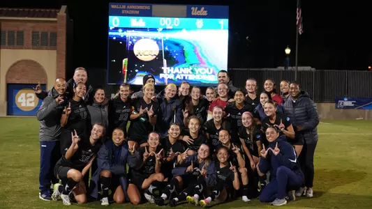 uci-wsoc-2023-ucla-ncaa-first-round-team-celebration