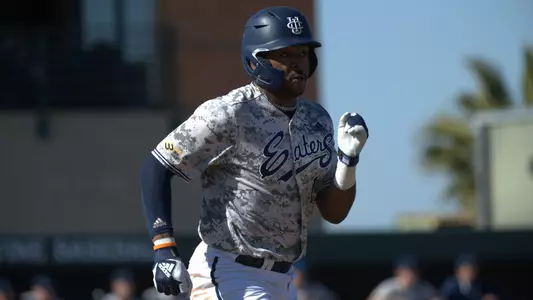 myles-smith-uci-bsb-2023-tulane-san-diego-state