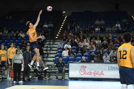 UC Irvine vs CSUN