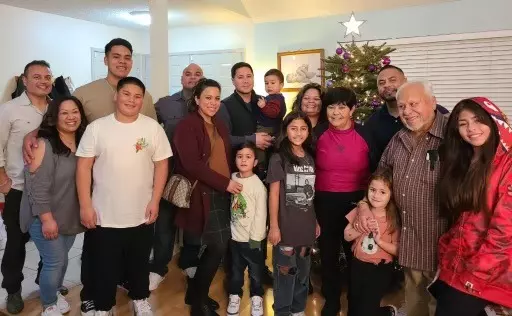 anthony-martinez-uci-bsb-2025-family-extended-holidays-hhm-features
