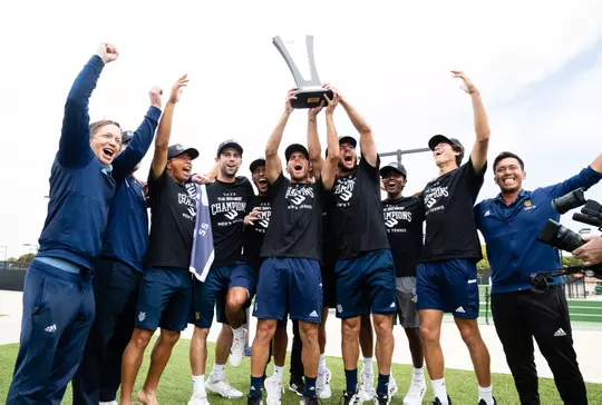 zamora-mten-2024-feature-2022-champs