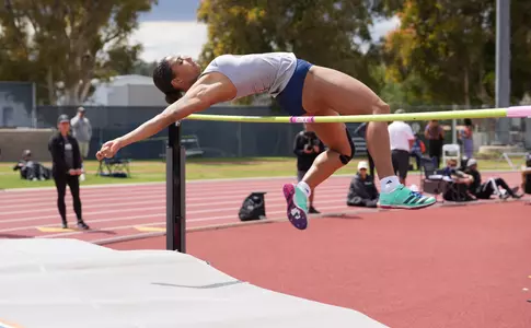 Jolie Robinson