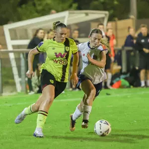 clara-samson-uci-wsoc-2024-newcomer-2
