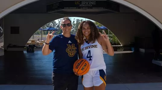 jaida-brooks-wbb-2024-incoming-class