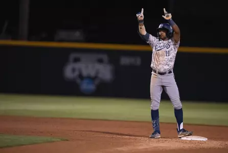 myles-smith-uci-bsb-2024-ucla-ucriverside