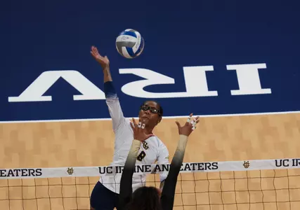 Sydnee-Rowe-WVB-25