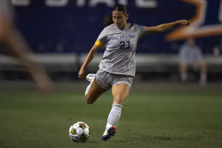 mihaela-perez-uci-wsoc-2025-calstatefullerton