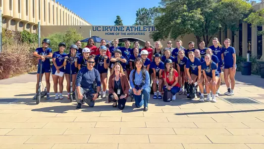 uci-wsoc-ucipd-2025-alisa-reich-helmeteveryride-cedricyoung
