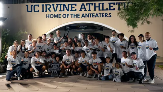 bigwestchampions-uci-msoc-2025-trophy-celebration-ucriverside
