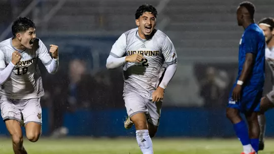 brady-treinen-travis-babineau-uci-msoc-2025-ucsantabarbara-denver-bigwestchampionship-ncaatournament