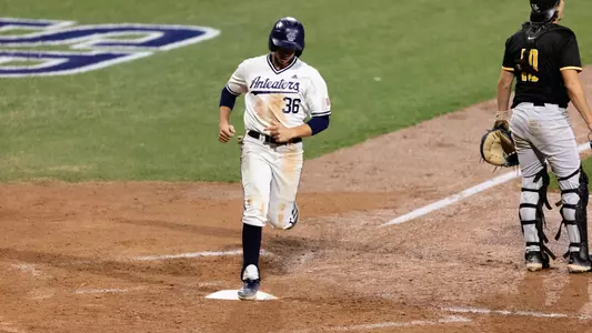 zach-fjelstad-uci-bsb-2025-ucriverside