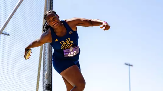 nyla-baker-wtrack-2025-discus