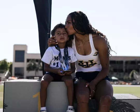 jolie-robinson-wtrack-2025-big-west-hep-3