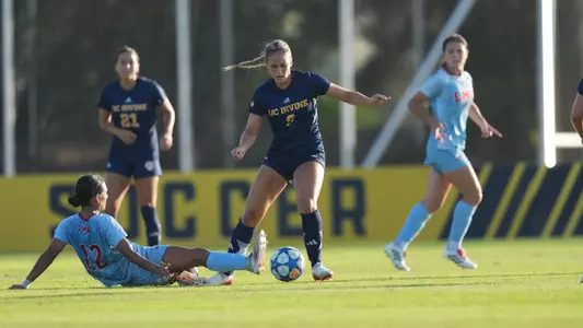 ivy-williams-uci-wsoc-2025-lmu-gcu-arizona