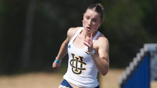 Aoife Hernon sprinting