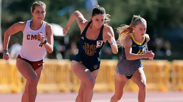 Emma Hadley on the starting line of the 1500-meter
