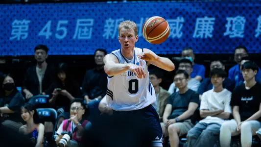 Bryce Goldman makes a pass in the 2026 William Jones Cup vs. Chinese Taipei White