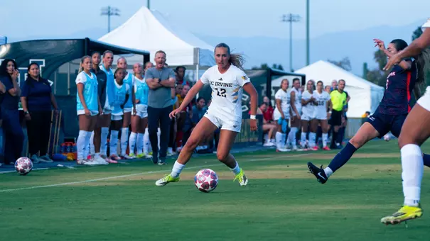 Keira Baranski possesses the ball in a matchup vs. Utah Tech in Anteater Stadium