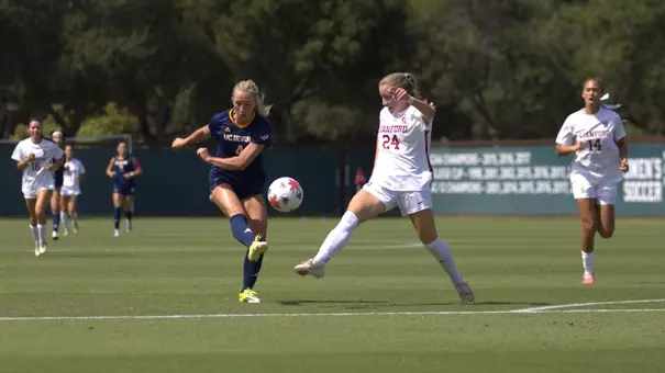 Elizabeth Hayes takes a shot in a 2026 match at No. 1 Stanford