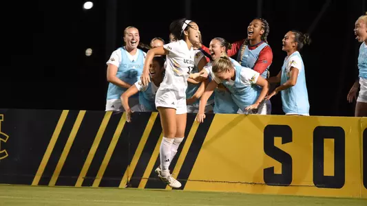 Mimi Yamamoto celebrates her goal with her teammates in a 2026 match vs. Cal State Bakersfield