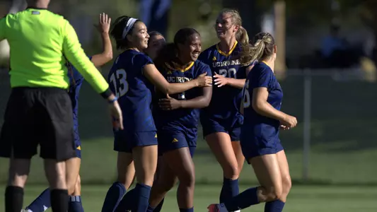 Mimi Dominguez celebrates her game-winning goal vs. Southern Utah with her teammates
