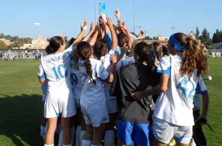 UCLA celebrates winning the 2013 Pac-12 title