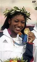 Monique Henderson Wins Gold In 1,600-Meter Relay