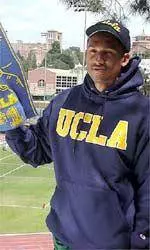 Bruins Hold Fan Appreciation Day