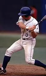 Eric Reece Signs Contract With Tampa Bay