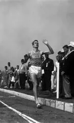 Bruin Great Bob Day Has Passed Away