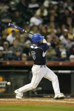 UCLA Baseball Edged by No. 5 Cal State Fullerton, 6-5, in 10 Innings