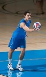 Bruins Fall in Five at Hawai'i Invitational