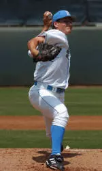 Brooks' Two-Hitter Sends UCLA to 3-1 Victory Over Illinois-Chicago