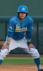 Filia's Walkoff Single Gives UCLA 2-1 Victory over No. 22 Notre Dame