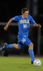 Kelyn Rowe Named To MAC Hermann Trophy Watch List