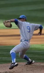 No. 2 UCLA Edges Baylor, 4-3, in Series Opener