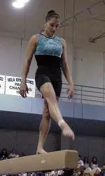 Bruin Gymnasts Make 2000-2001 Debut.